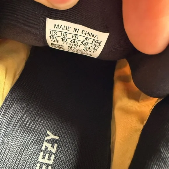 Adidas Yeezy Boost 700 MNVN 
Yeezy Wave Runner Sneakers in Gold and Black - Picture 10 of 10